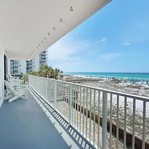  Holiday home Mainsail 211 United States